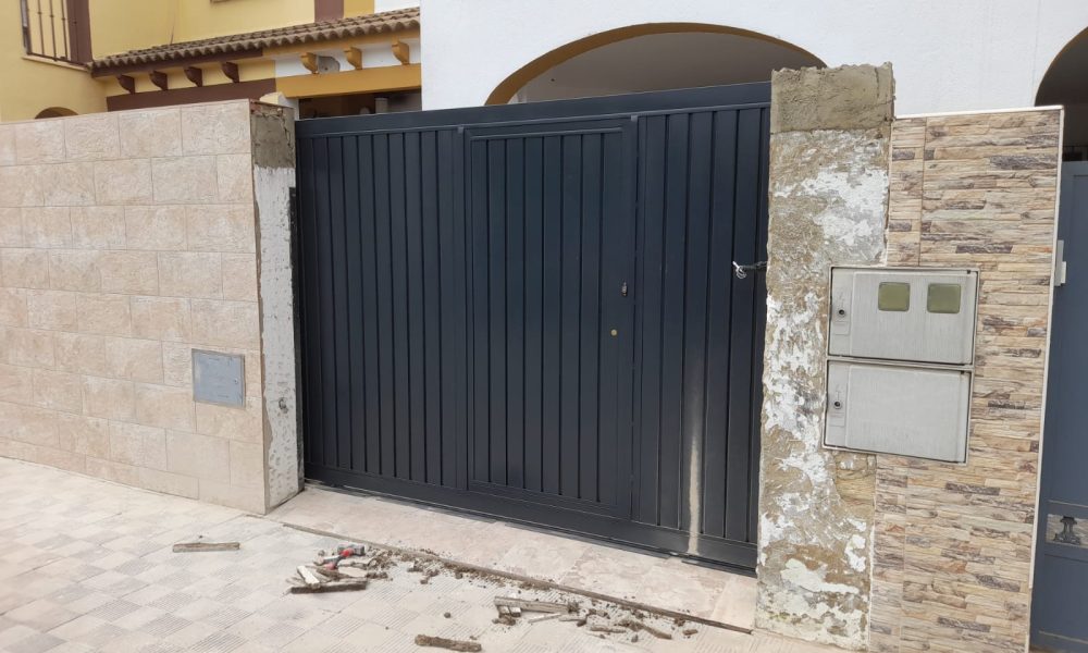 Puerta de hierro